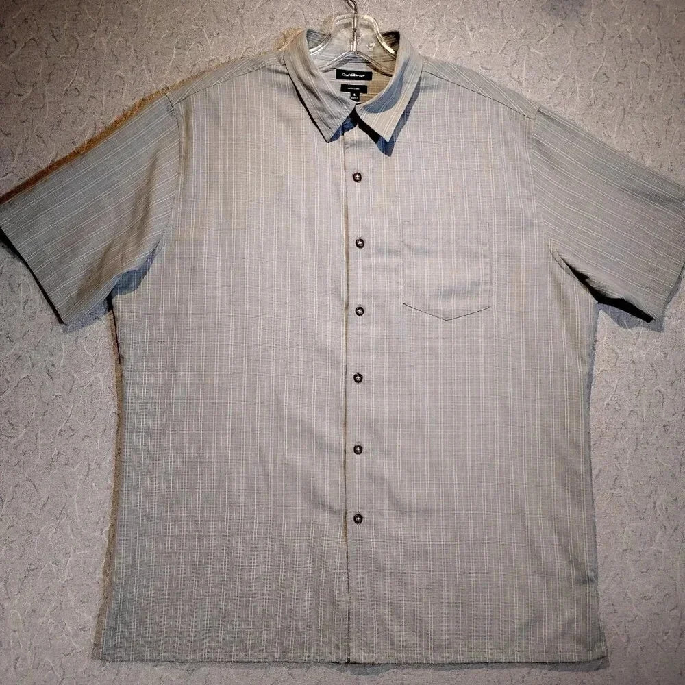 Croft & Barrow  Easy Care Short Sleeve Button Up Gray & White Shirt in Size 12